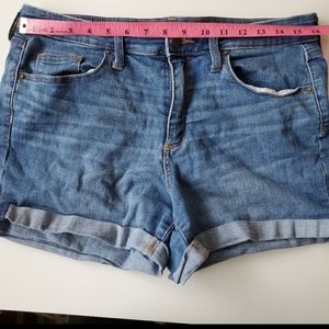 High Waisted denim shorts